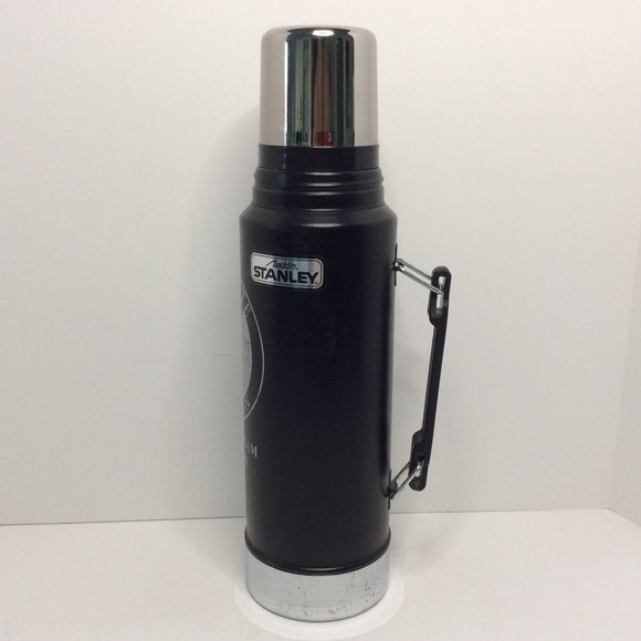 Vintage Aladdin Stanley Vacuum Bottle Black 24oz A944DH Yosemite Division - Picture 2 of 6